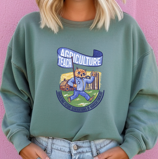 Teach Agriculture Mascot – Crewneck