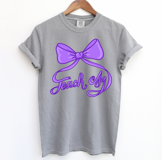 Teach Ag Bow Purple – Comfort Colors T-Shirt